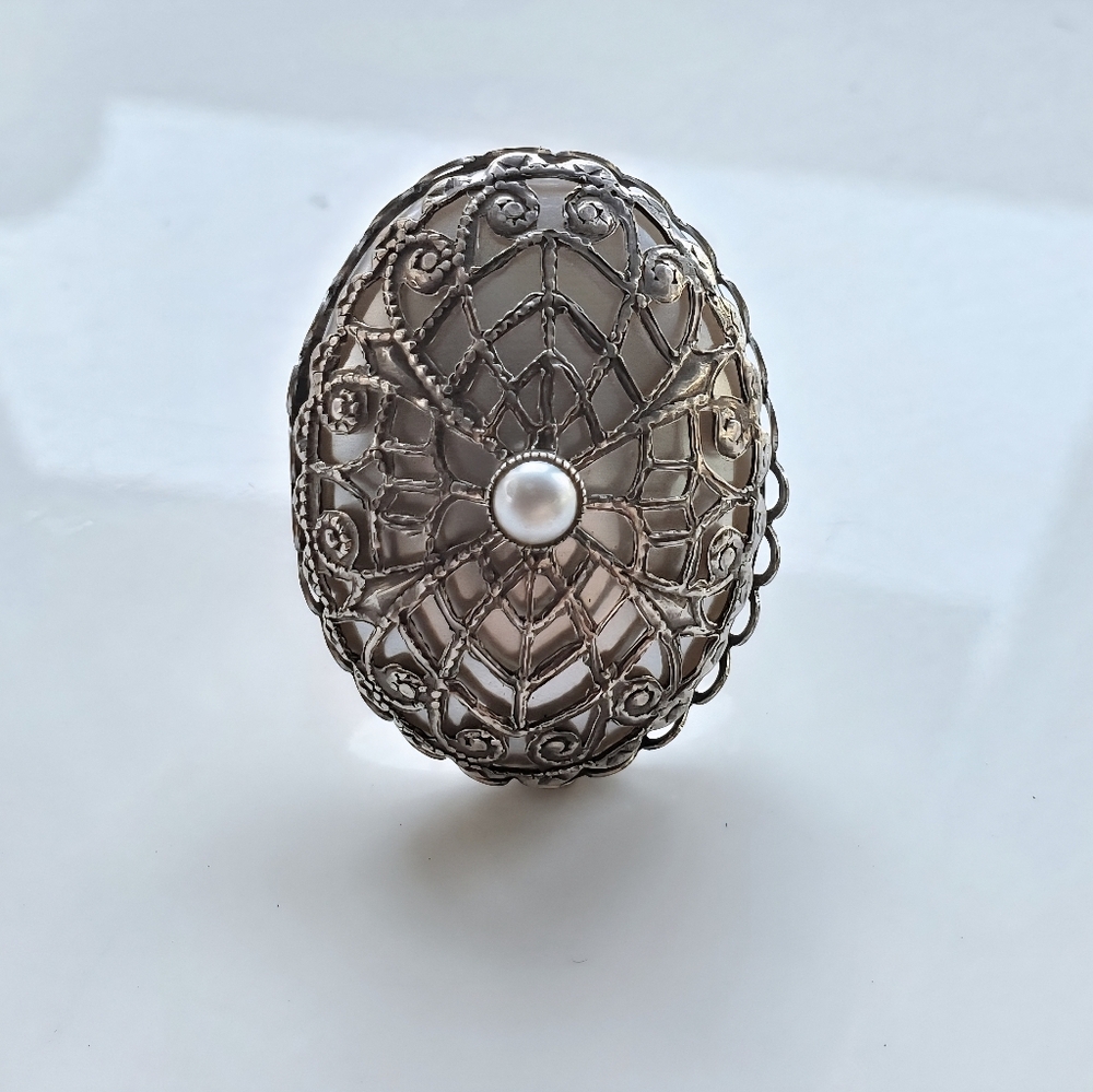 Fabulous Spiderweb Ring